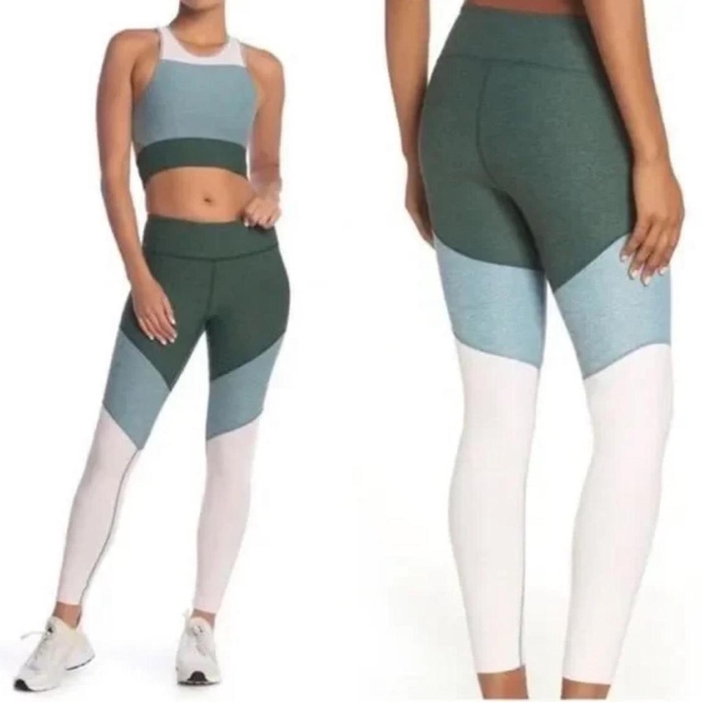 Outdoor Voices Color Block Set